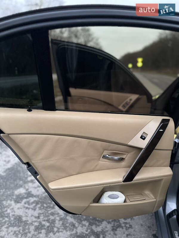 Седан BMW 5 Series 2003 в Хмельницком
