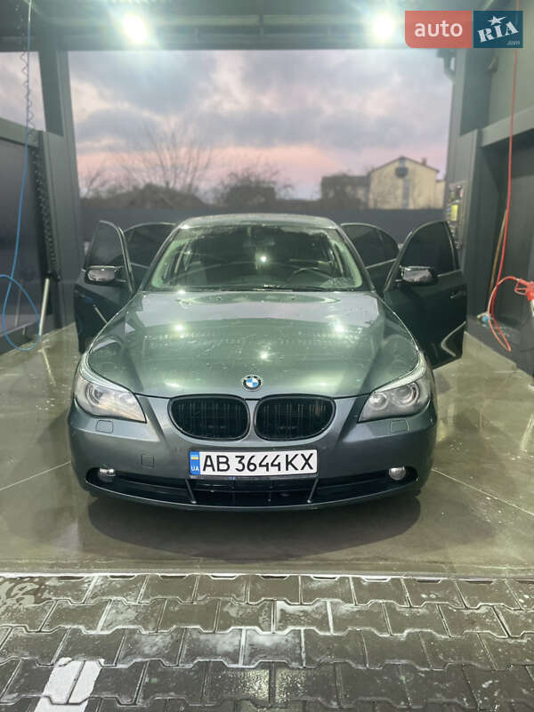 Седан BMW 5 Series 2003 в Виннице