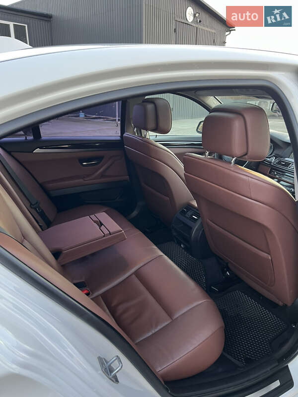 Седан BMW 5 Series 2013 в Бердичеві