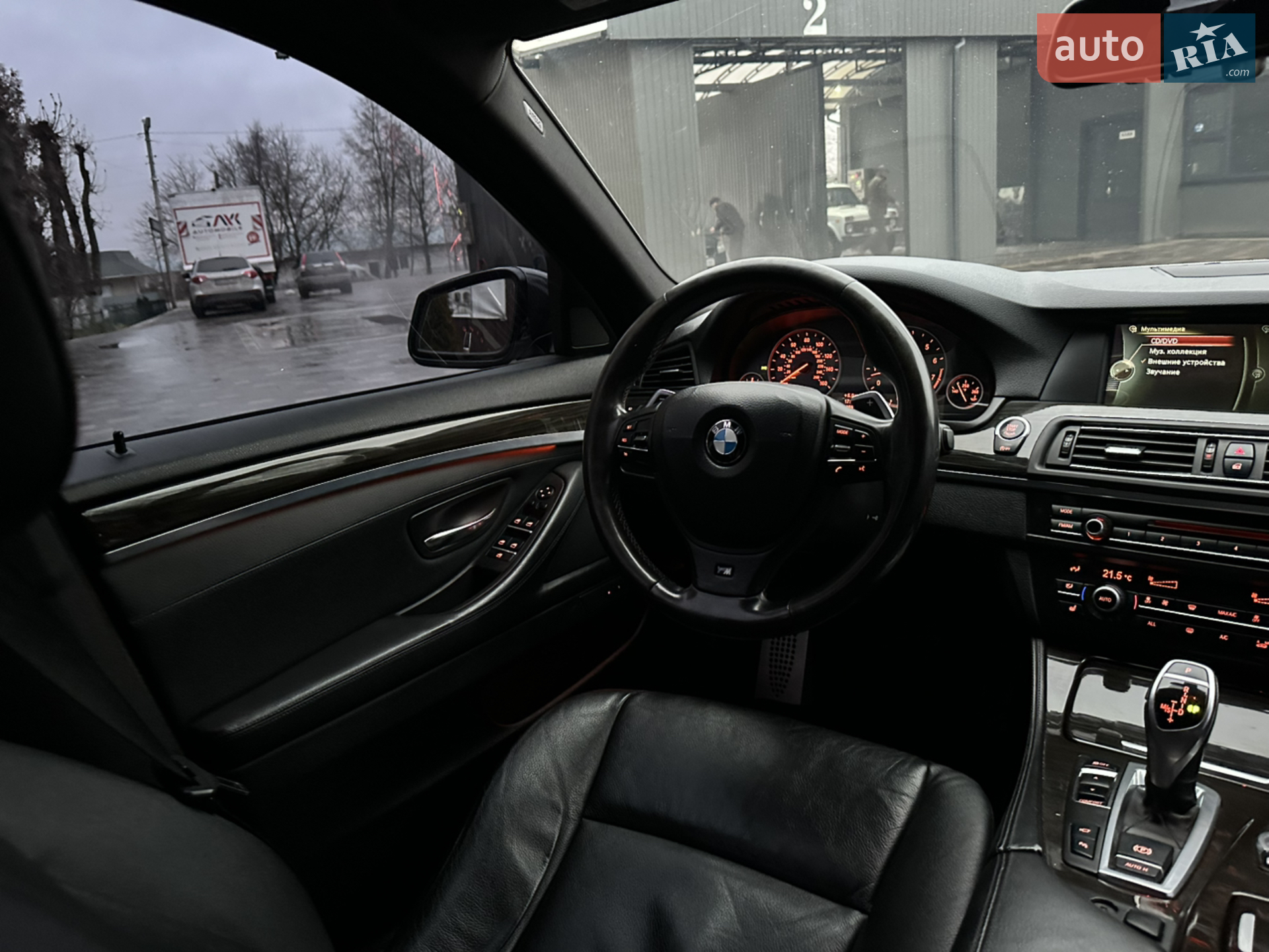 2013 BMW 5er - мініатюра 4