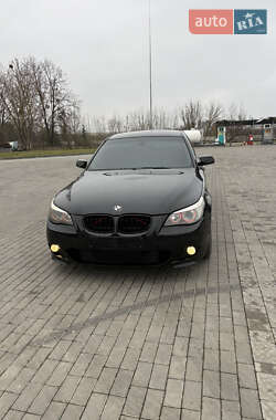 Седан BMW 5 Series 2003 в Шептицькому