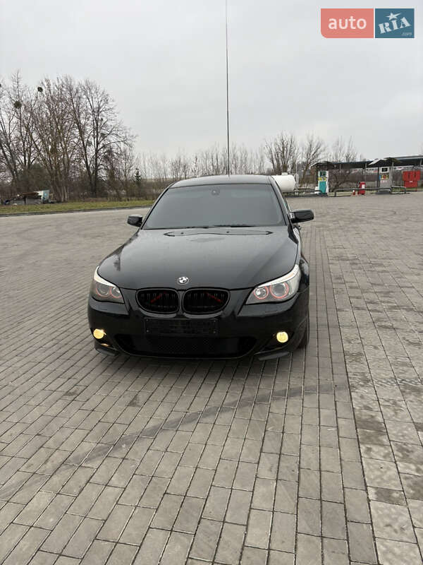 BMW 5 Series 2003 BMW 5 Series 2003