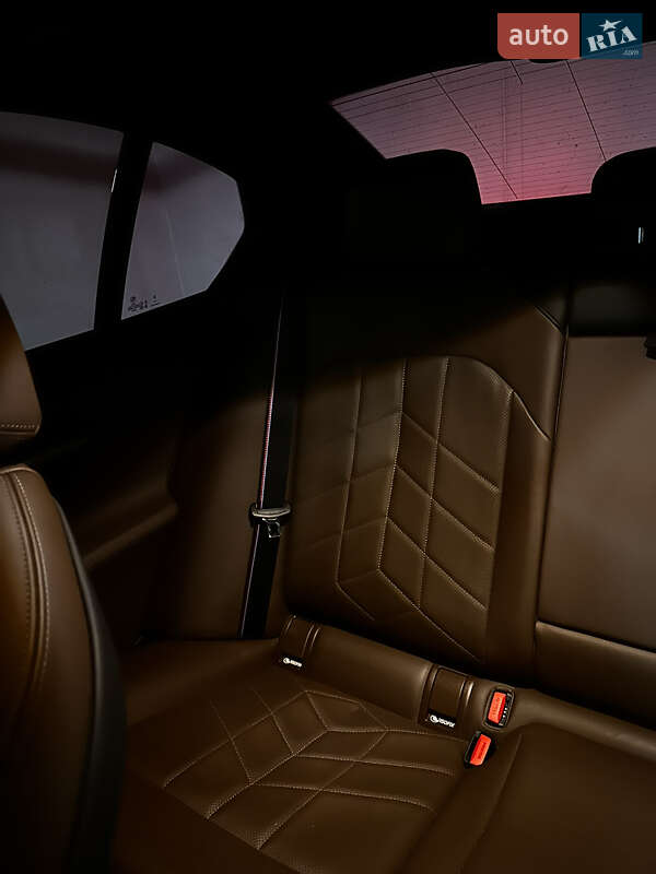 Седан BMW 5 Series 2024 в Киеве