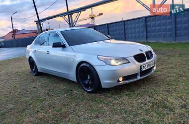 Седан BMW 5 Series 2004 в Мукачево