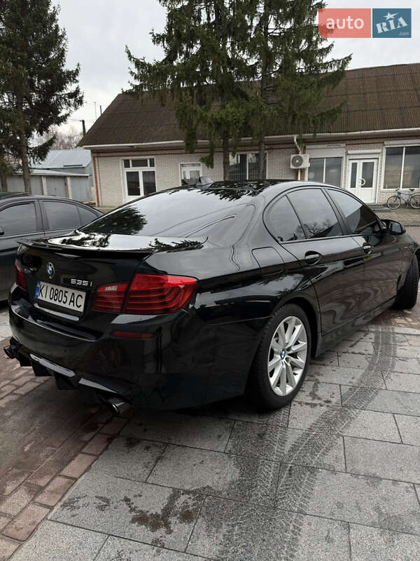 Седан BMW 5 Series 2015 в Бердичеве