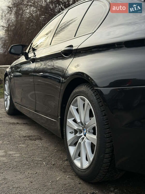 Седан BMW 5 Series 2015 в Бердичеве