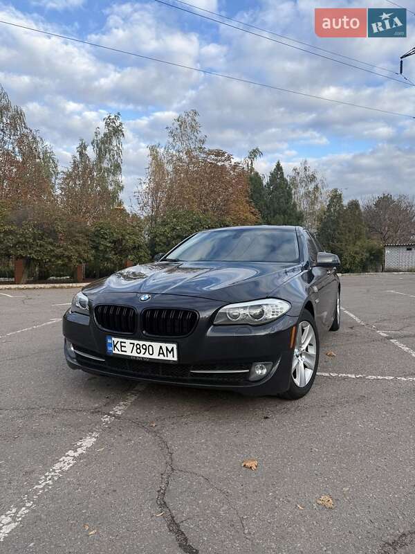 Седан BMW 5 Series 2011 в Кривому Розі