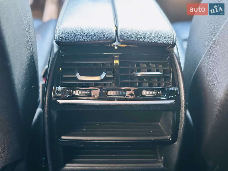 Седан BMW 5 Series 2018 в Львові фото 44 Седан BMW 5 Series 2018 в Львові