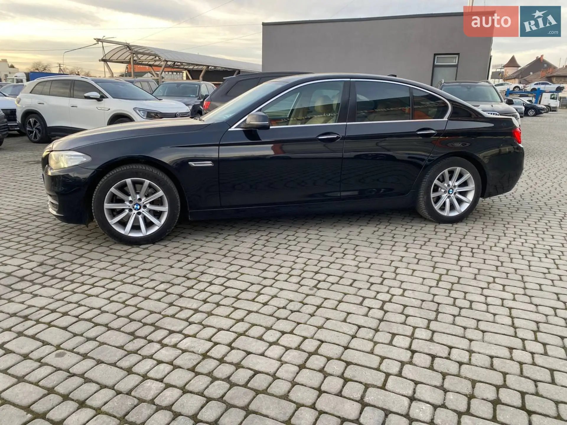 2013 BMW 5er - мініатюра 4