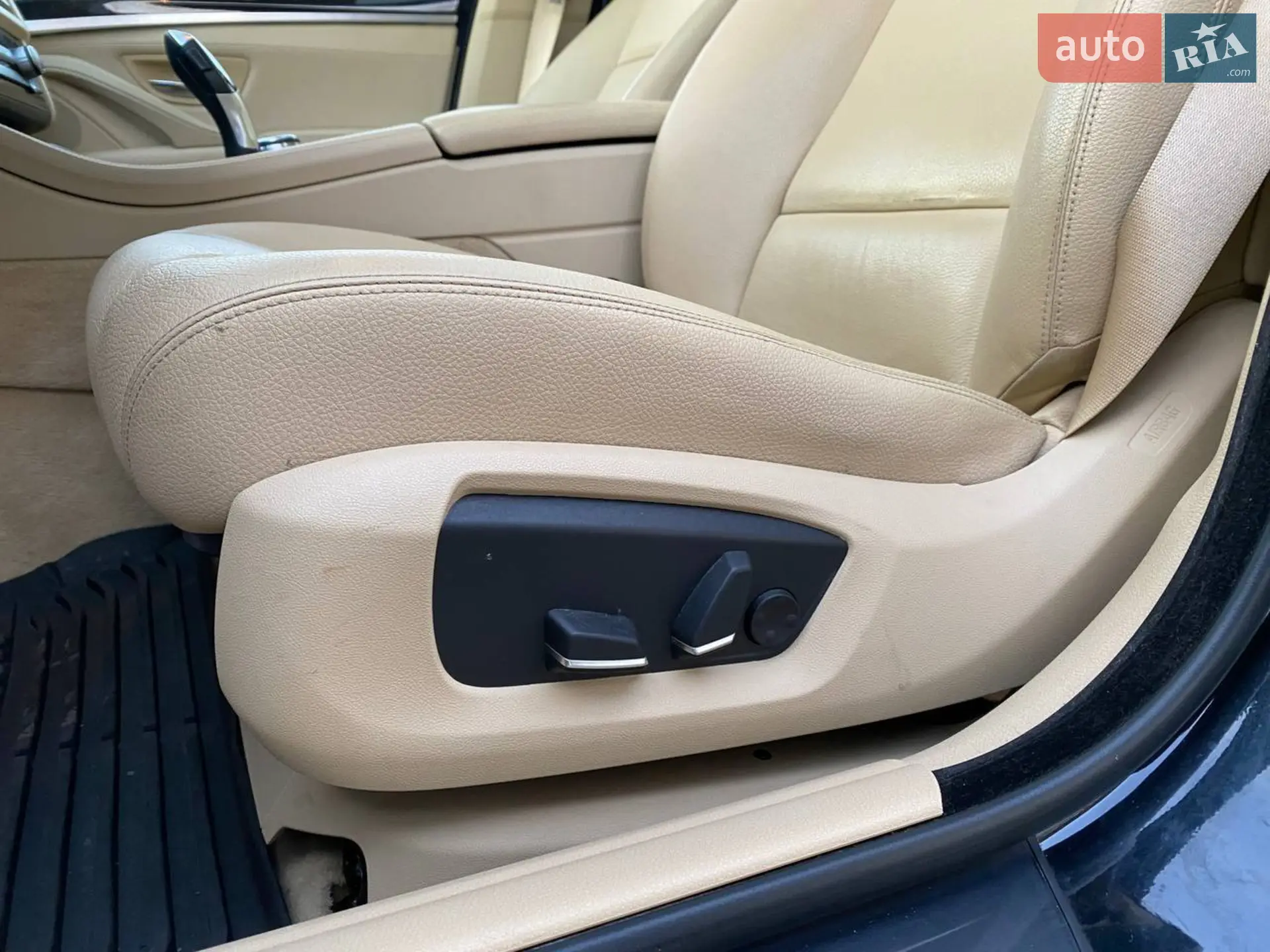 2013 BMW 5er - мініатюра 21
