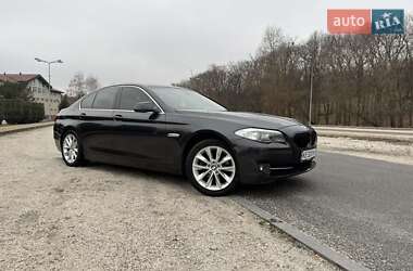 Седан BMW 5 Series 2011 в Дніпрі