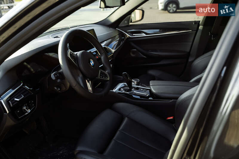 Седан BMW 5 Series 2018 в Тернополі