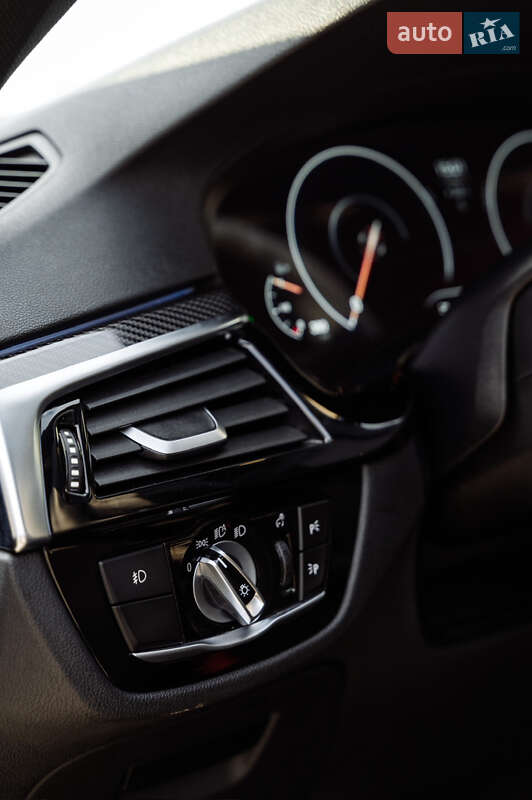 Седан BMW 5 Series 2018 в Тернополі