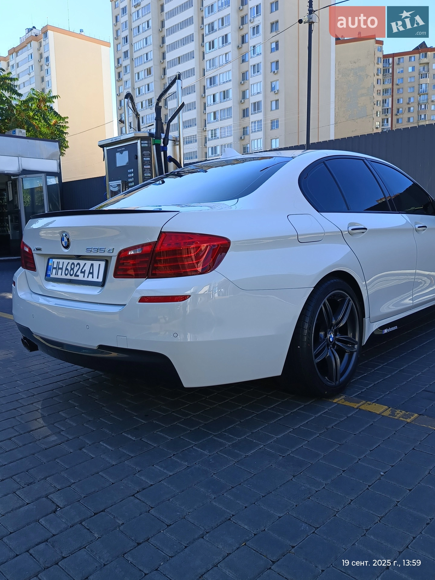 2016 BMW 5er - фото 1