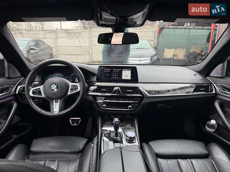 Седан BMW 5 Series 2017 в Запорожье