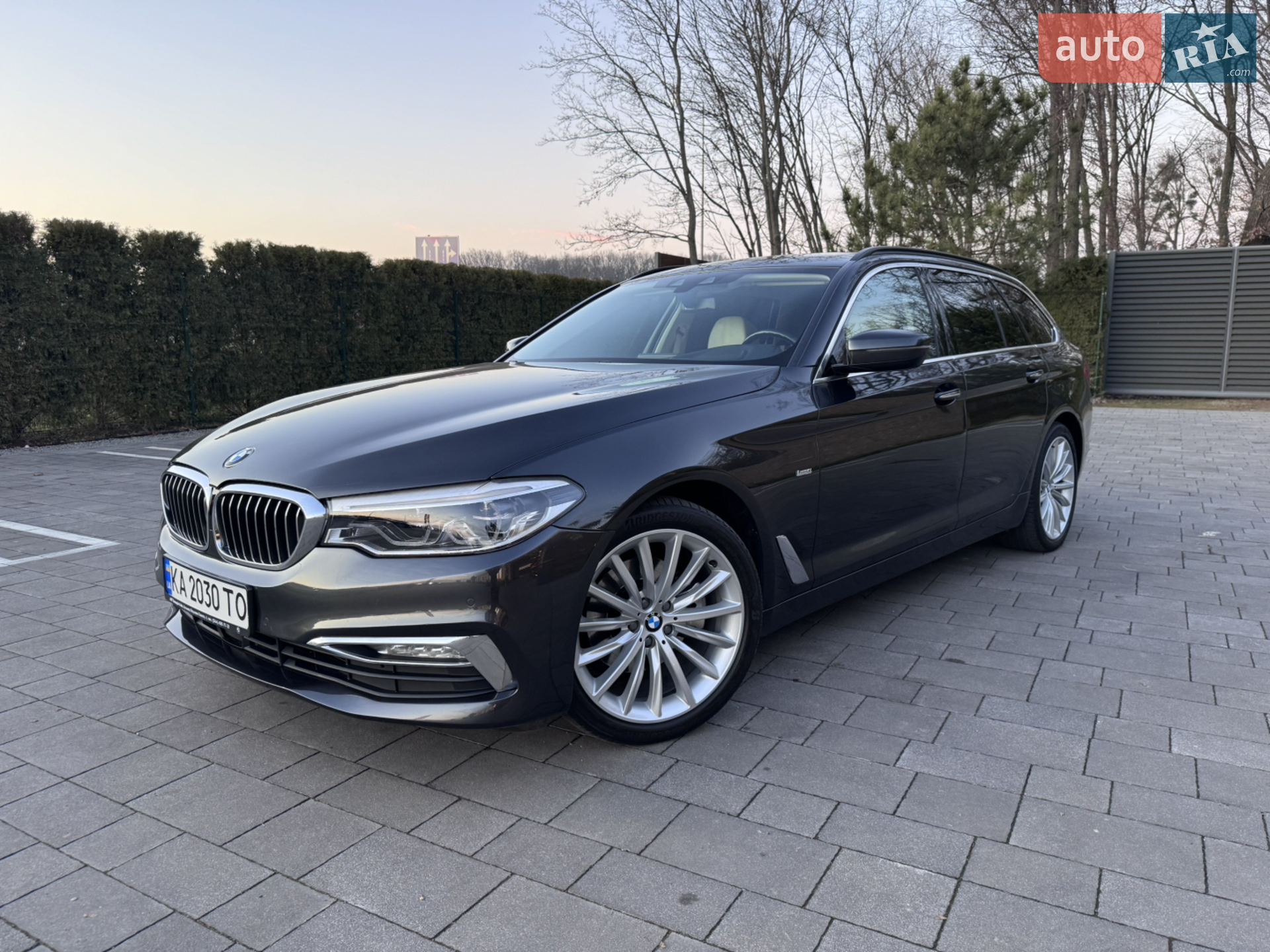 2017 BMW 5er - мініатюра 5