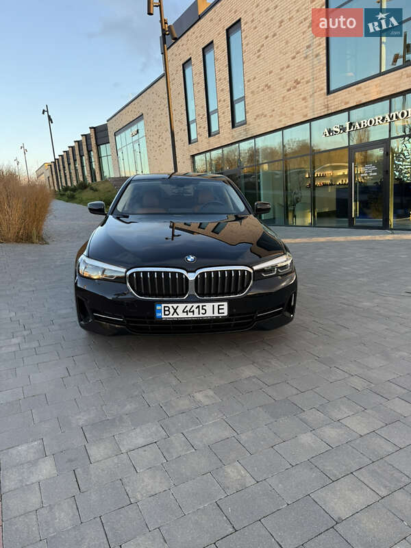 Седан BMW 5 Series 2020 в Хмельницком