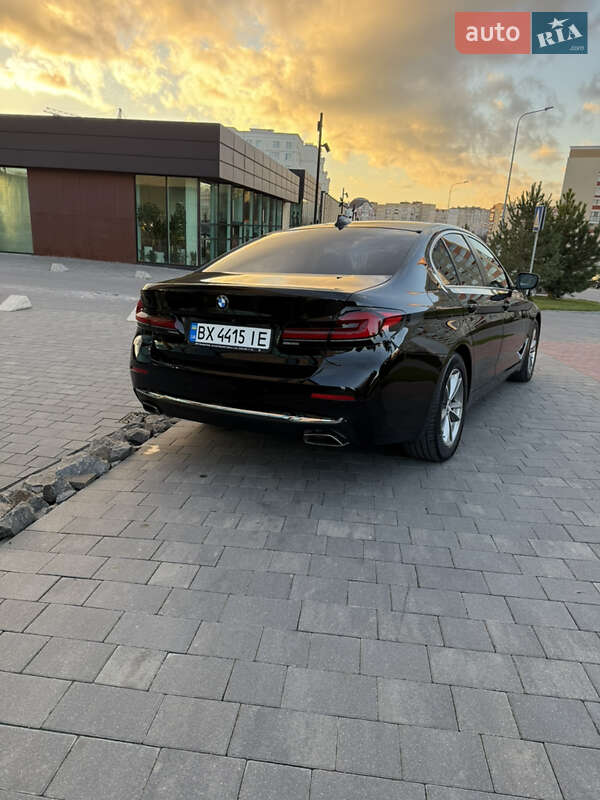 Седан BMW 5 Series 2020 в Хмельницком