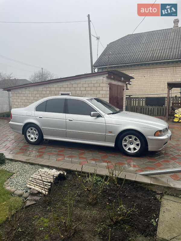 Седан BMW 5 Series 2003 в Вінниці