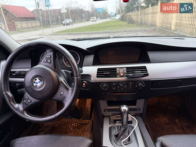 Седан BMW 5 Series 2006 в Ужгороде