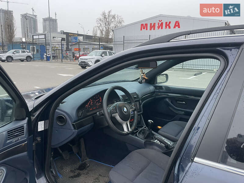 Универсал BMW 5 Series 2001 в Киеве
