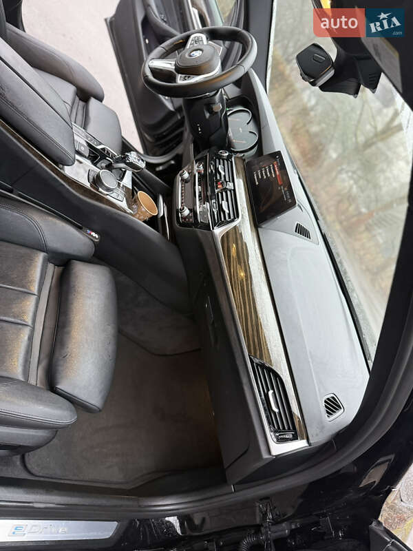 Седан BMW 5 Series 2018 в Івано-Франківську фото 20 Седан BMW 5 Series 2018 в Івано-Франківську