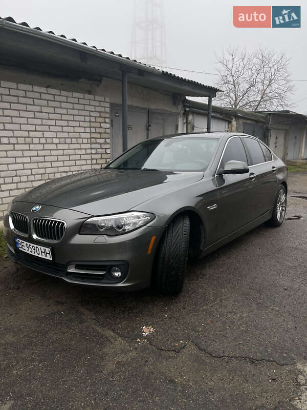 Седан BMW 5 Series 2015 в Миколаєві