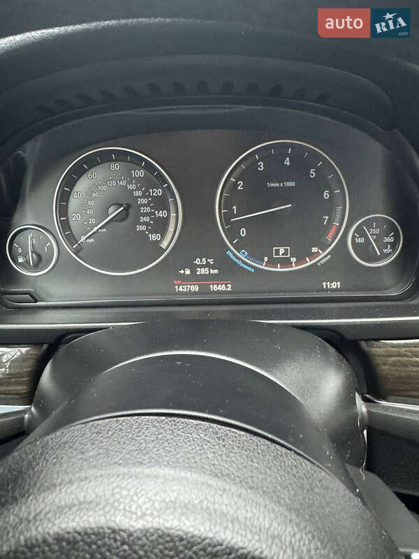 Седан BMW 5 Series 2015 в Новомосковске