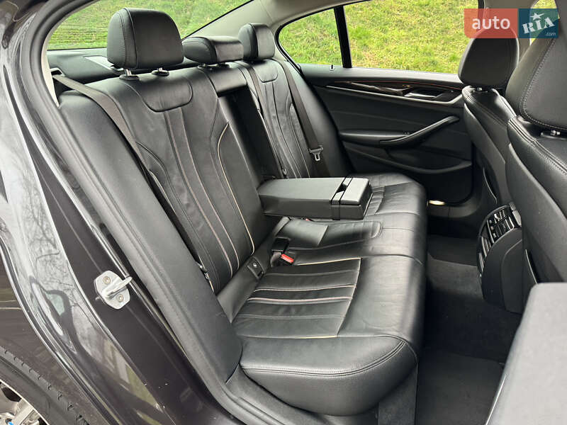 Седан BMW 5 Series 2017 в Києві