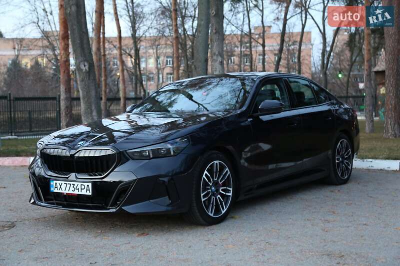 BMW 5 Series 2024 BMW 5 Series 2024