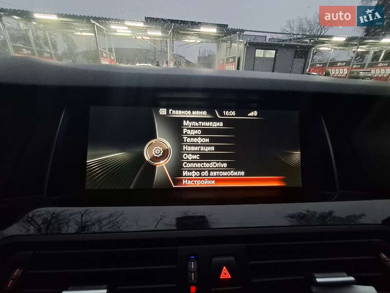 Седан BMW 5 Series 2015 в Києві