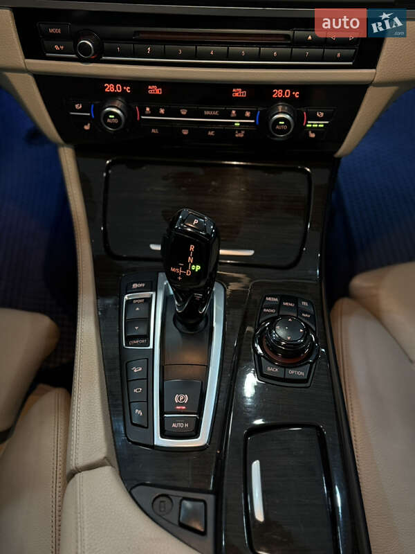 Седан BMW 5 Series 2012 в Запорожье