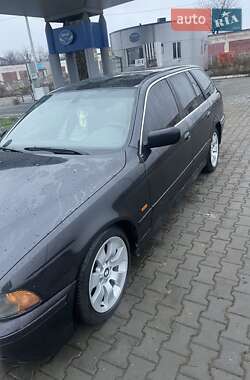 Універсал BMW 5 Series 2000 в Луцьку