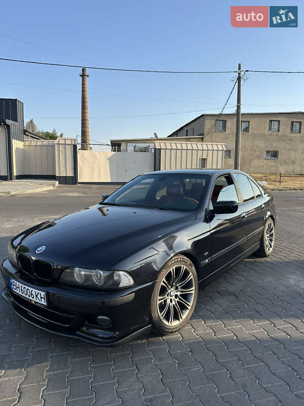 BMW 5 Series 2003