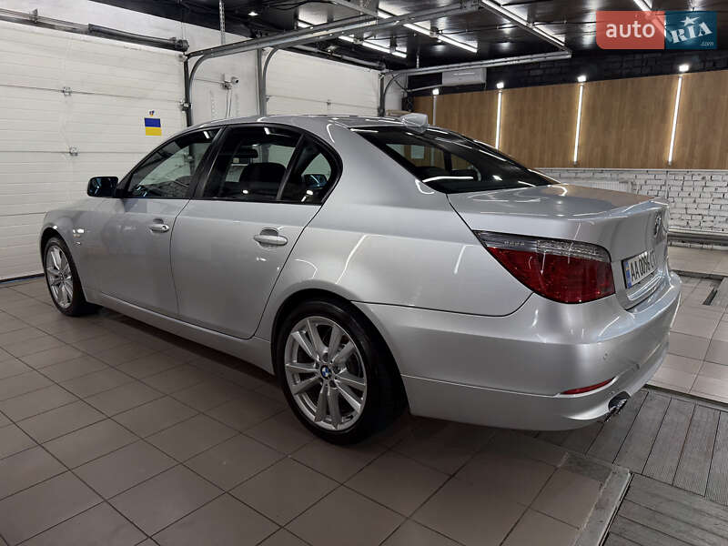 Седан BMW 5 Series 2009 в Киеве