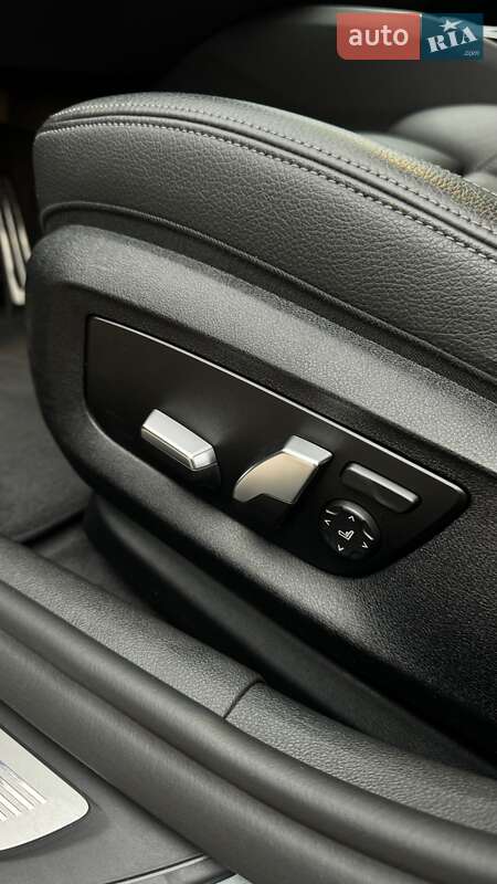 Седан BMW 5 Series 2017 в Одессе