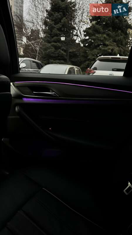 Седан BMW 5 Series 2017 в Одессе