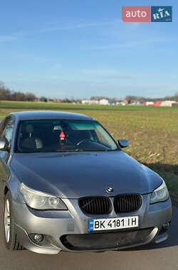 Седан BMW 5 Series 2005 в Ровно