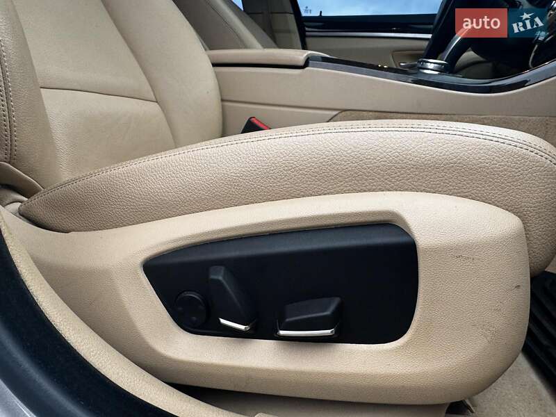 Седан BMW 5 Series 2013 в Києві