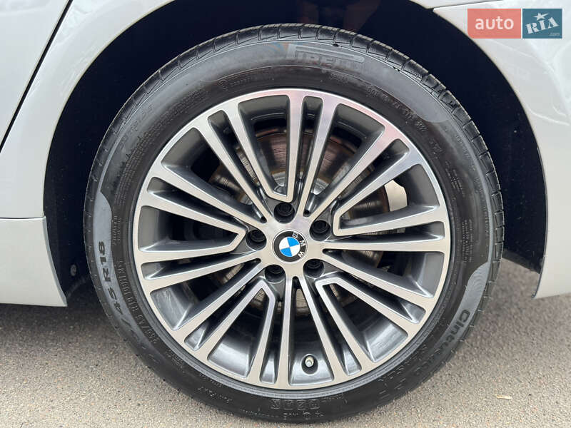 Седан BMW 5 Series 2018 в Одессе