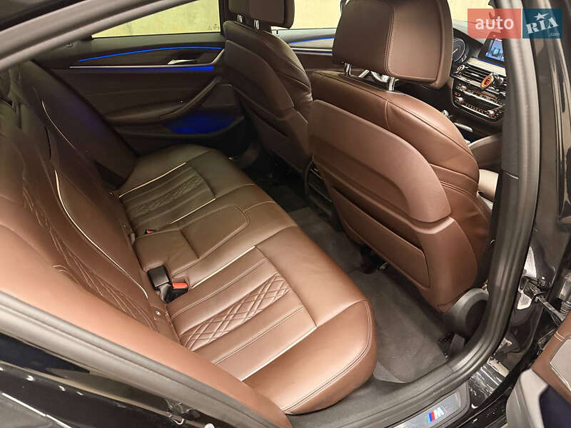 Седан BMW 5 Series 2017 в Києві фото 13 Седан BMW 5 Series 2017 в Києві