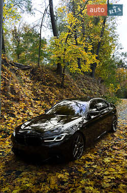 Седан BMW 5 Series 2017 в Киеве