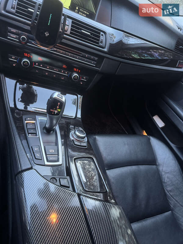 Седан BMW 5 Series 2012 в Луцьку