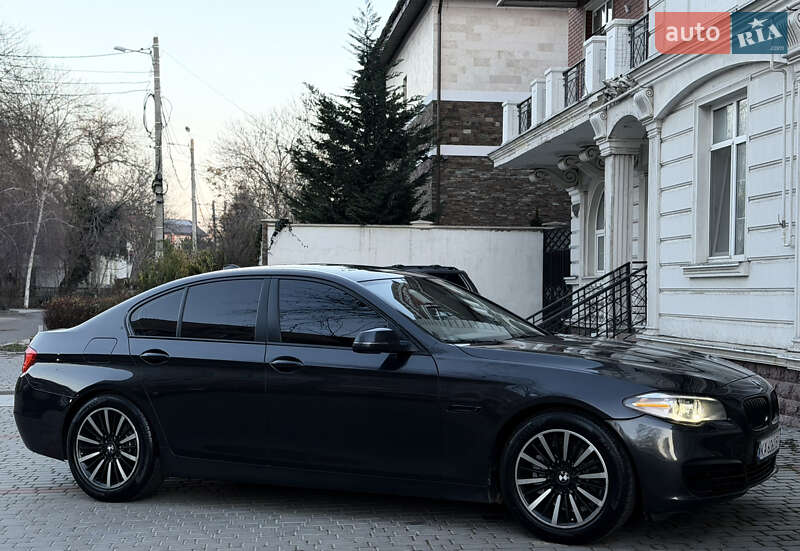 Седан BMW 5 Series 2013 в Одесі