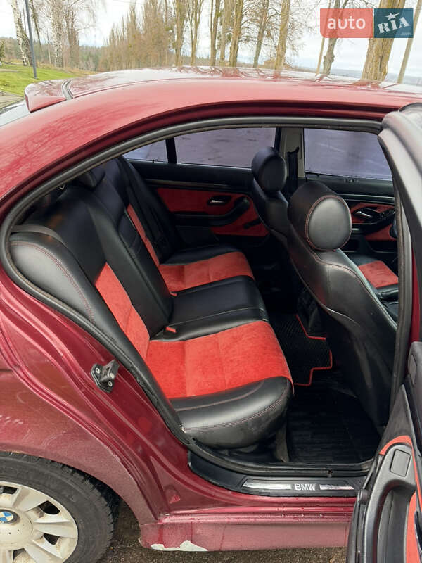 Седан BMW 5 Series 1997 в Тростянці