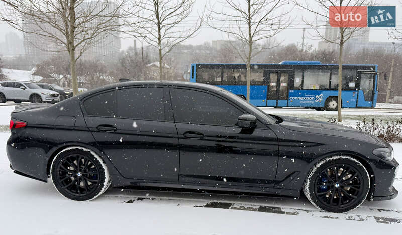 Седан BMW 5 Series 2017 в Дніпрі фото 10 Седан BMW 5 Series 2017 в Дніпрі
