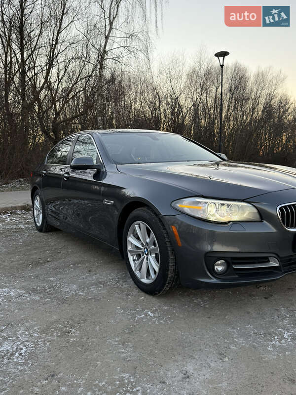 Седан BMW 5 Series 2016 в Ковеле