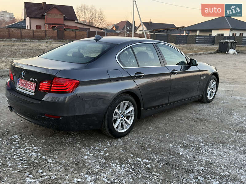 Седан BMW 5 Series 2016 в Ковеле