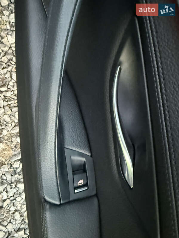 Седан BMW 5 Series 2016 в Ковеле