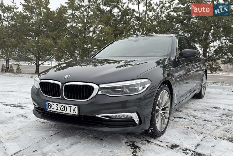 Седан BMW 5 Series 2017 в Львові